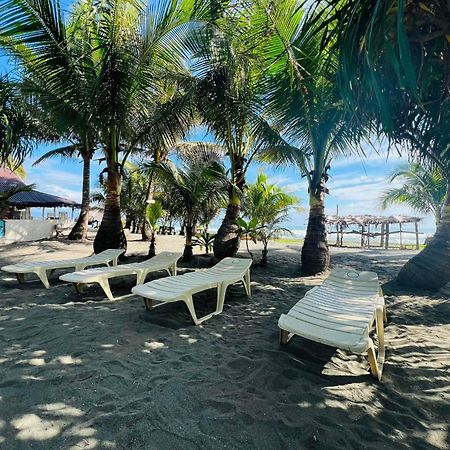 North Shore Beach Resort Baler Eksteriør billede